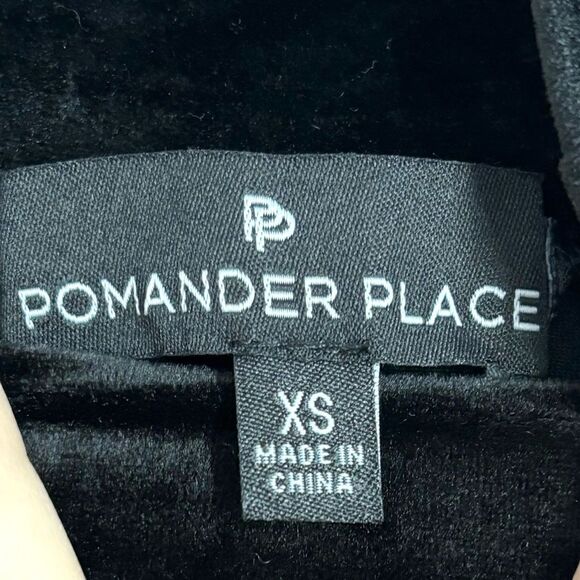 NEW Pomander Place Tuckernuck Black Velvet Mottershead Dress - Picture 9 of 10